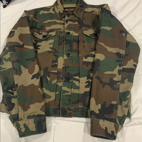 10 deep denim jacket